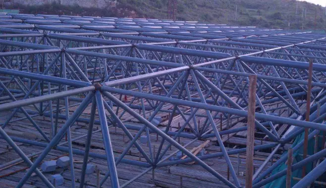 铜仁螺栓球网架定制